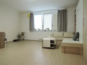 Pronájem bytu 1+kk, Brno, Hrázka, 37 m2