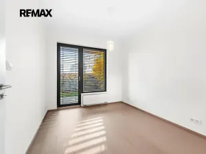 Pronájem bytu 2+kk, Praha - Jinonice, Kloudova, 50 m2