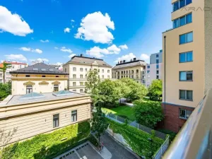 Pronájem bytu 3+kk, Praha - Vinohrady, U Zvonařky, 96 m2