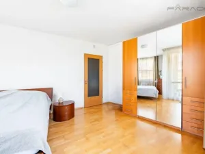Pronájem bytu 3+kk, Praha - Vinohrady, U Zvonařky, 96 m2