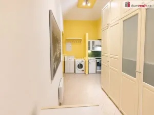 Prodej bytu 1+kk, Praha - Smíchov, Kotevní, 43 m2