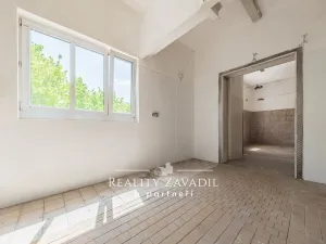 Prodej rodinného domu, Koleč, 940 m2
