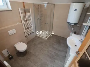 Prodej činžovního domu, Hrušovany nad Jevišovkou, náměstí Míru, 260 m2