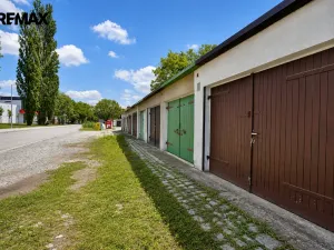 Prodej garáže, Poděbrady, U Garáží, 17 m2