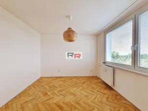 Pronájem bytu 2+1, Olomouc - Holice, U cukrovaru, 52 m2