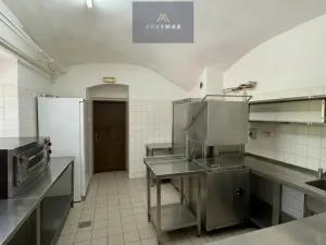 Prodej restaurace, Staré Město, Jamnická, 800 m2