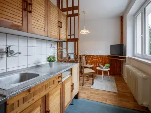 Prodej bytu 3+1, Kamenice, Sídliště I, 72 m2