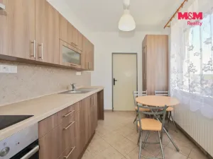 Prodej bytu 3+1, Nadějov, 85 m2