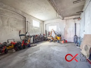 Prodej rodinného domu, Sadská, Husova, 120 m2