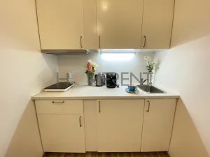 Pronájem bytu 2+kk, Praha - Vršovice, Ruská, 44 m2