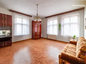Prodej činžovního domu, Kraslice, Dukelská, 267 m2