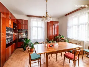 Prodej činžovního domu, Kraslice, Dukelská, 267 m2