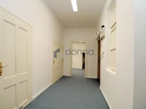 Pronájem kanceláře, Praha, Bieblova, 89 m2