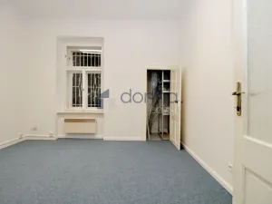 Pronájem kanceláře, Praha, Bieblova, 89 m2