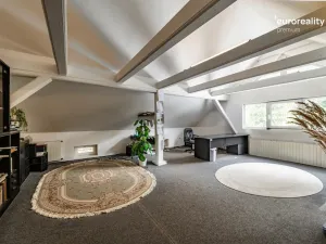 Prodej rodinného domu, Lesná - Háje, 178 m2