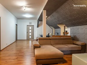 Prodej restaurace, Velká Hleďsebe, Havlíčkova, 229 m2