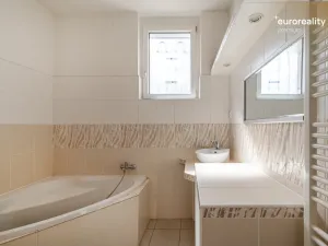 Prodej činžovního domu, Sokolov, U Divadla, 360 m2