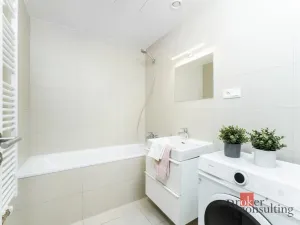Prodej bytu 2+kk, Praha - Vysočany, Pechmanových, 54 m2
