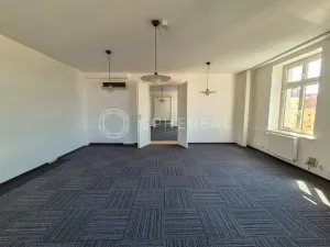 Pronájem kanceláře, Brno - Brno-město, Šilingrovo náměstí, 528 m2