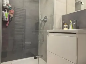 Pronájem bytu 1+kk, Praha - Strašnice, Strančická, 24 m2