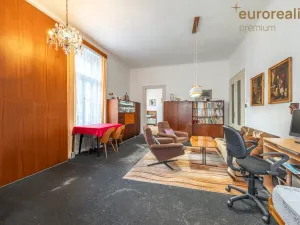 Prodej bytu 2+1, Mariánské Lázně, Hlavní třída, 79 m2