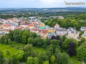 Prodej bytu 2+1, Mariánské Lázně, Hlavní třída, 79 m2
