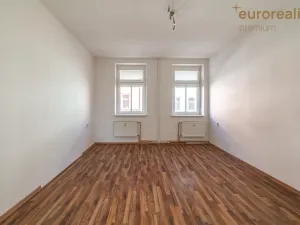 Prodej vícegeneračního domu, Sokolov, U Divadla, 360 m2