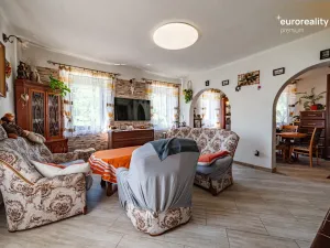 Prodej rodinného domu, Teplá - Horní Kramolín, 250 m2