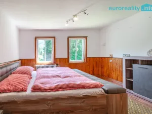 Prodej chalupy, Stříbrná, 460 m2