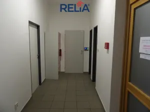 Pronájem kanceláře, Liberec, nám. Soukenné, 45 m2