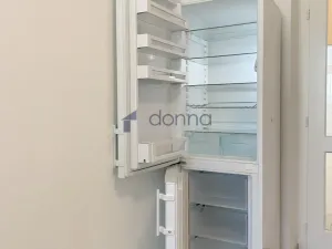 Pronájem bytu 2+kk, Praha, Velvarská, 38 m2