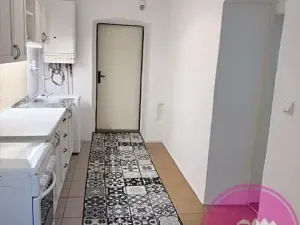 Pronájem bytu 2+1, Olomouc, tř. Svornosti, 48 m2