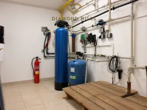 Prodej podílu 1/1 rodinného domu, Mělník, Legionářů, 518 m2