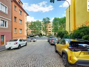 Pronájem bytu 3+1, Cheb, Valdštejnova, 70 m2