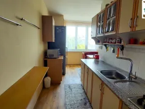 Pronájem bytu 3+1, Cheb, Valdštejnova, 76 m2
