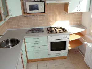 Pronájem bytu 3+1, Praha - Prosek, Zárybská, 67 m2