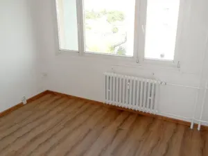 Pronájem bytu 3+1, Praha - Prosek, Zárybská, 67 m2