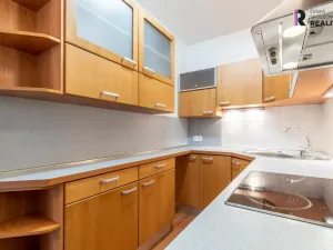 Pronájem bytu 2+1, Benešov, Dukelská, 53 m2