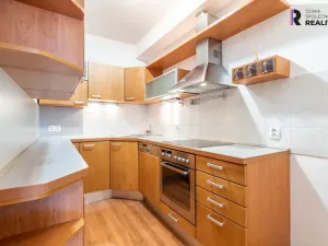 Pronájem bytu 2+1, Benešov, Dukelská, 53 m2