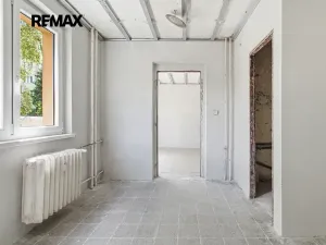 Prodej komerční nemovitosti, Plzeň, Rokycanská, 27 m2