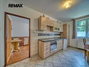 Prodej rodinného domu, Radvanice, 215 m2