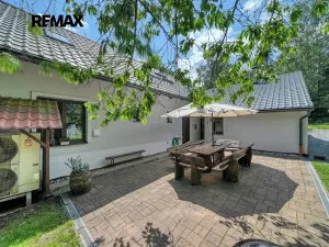 Prodej rodinného domu, Radvanice, 215 m2