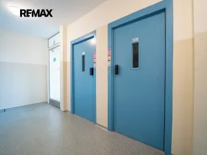 Pronájem bytu 2+kk, Praha - Háje, Mendelova, 49 m2