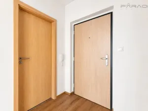 Pronájem bytu 1+kk, Praha - Hostavice, U Hostavického potoka, 32 m2