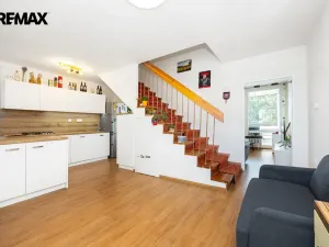 Prodej bytu 4+1, Hradec Králové, Baarova, 107 m2