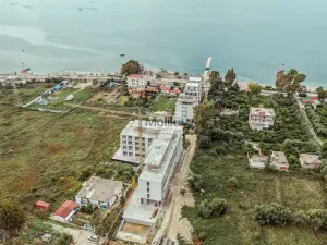 Prodej bytu 2+kk, Radhimë, 74 m2