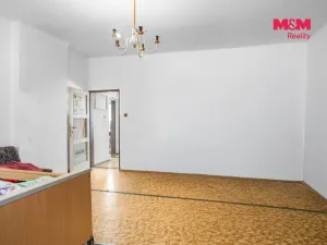 Prodej obchodního prostoru, Kladno, Dr. Steinera, 376 m2