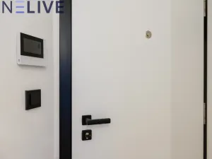 Pronájem bytu 1+kk, Praha, Krymská, 36 m2