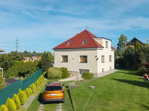 Prodej rodinného domu, Statenice, 202 m2