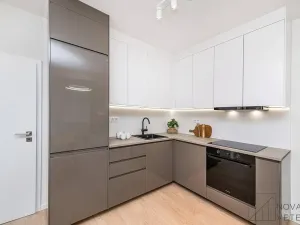 Prodej bytu 3+kk, Praha - Žižkov, K lučinám, 57 m2